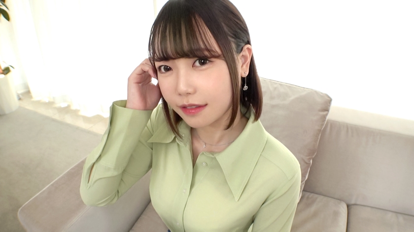 【初撮り】【パイパン美乳】【潮吹きガール】セフレじゃ満足できなくてAV応募してきたドスケベ娘。ハメては連続絶頂！指を差し込めば潮吹き連発！ ネットでAV応募→AV体験撮影 1825 みき 24歳 携帯の販売員