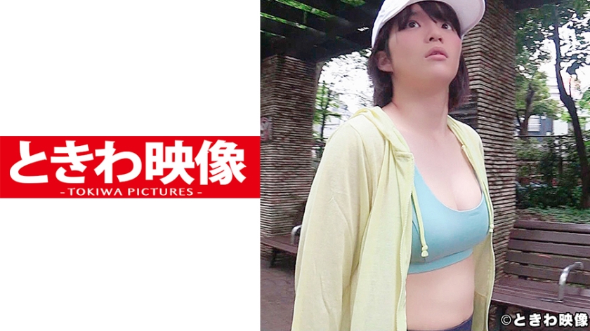 地味な顔だけど巨乳なムチムチスパッツ姿に興奮して勃起チンコをぶち込んだ！