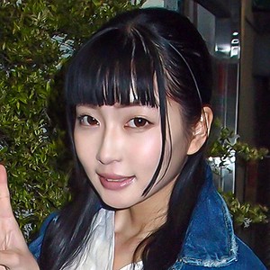 ゆりな