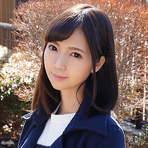 新井優里