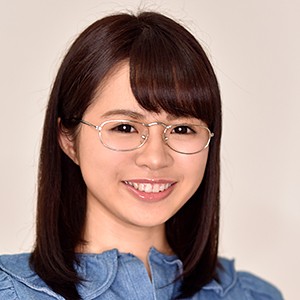 ゆりな